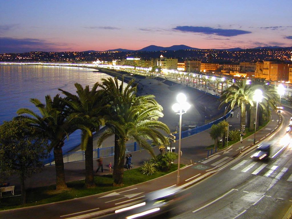 Nice night view with blurred cars - wikimedia